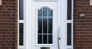 Porte PVC blanc  LiÃ¨ge